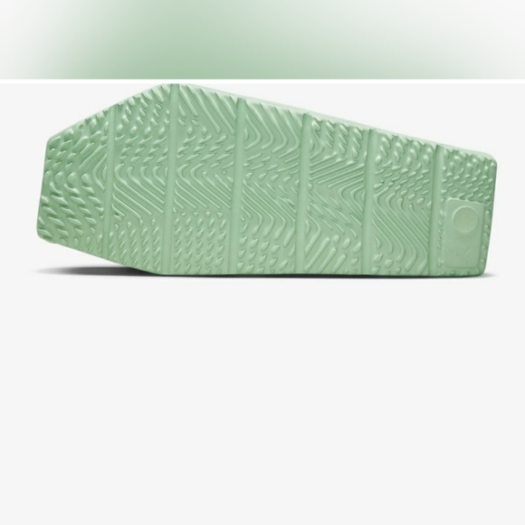 Women Jordan sage foam slides. - Picture 3 of 3